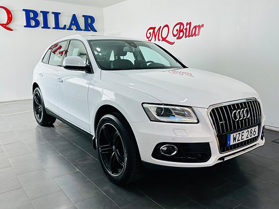 Audi Q5 2 of 23