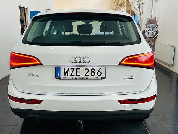 Audi Q5 9 of 22
