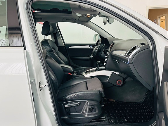 Audi Q5 13 of 22