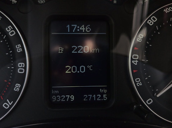 Skoda Octavia 21 of 27