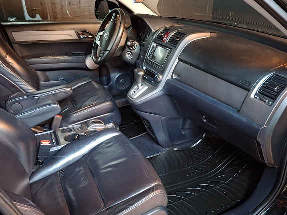 Honda CR-V 6 of 11