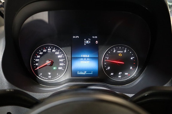 Mercedes-Benz Sprinter 211 9 of 17