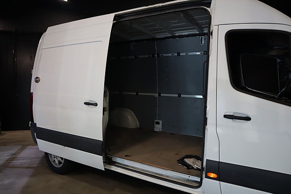 Mercedes-Benz Sprinter 211 16 of 17