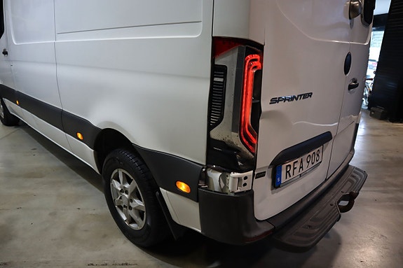 Mercedes-Benz Sprinter 211 5 of 17