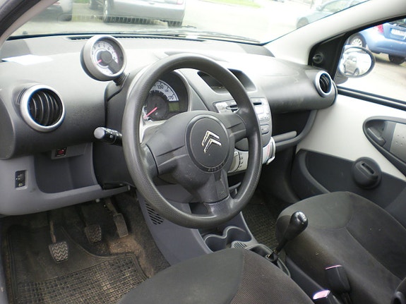 Citroen C1 7 of 11