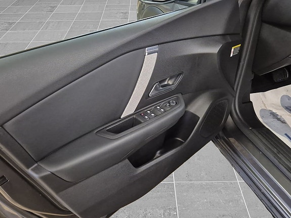 Citroen C4 X 12 of 17