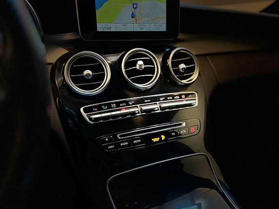 Mercedes-Benz C220 d 22 of 27