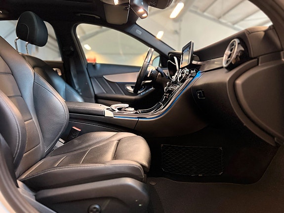 Mercedes-Benz C220 d 25 of 27