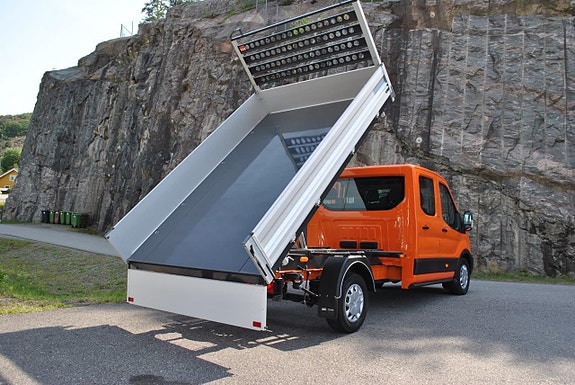 Ford Transit 3 of 5