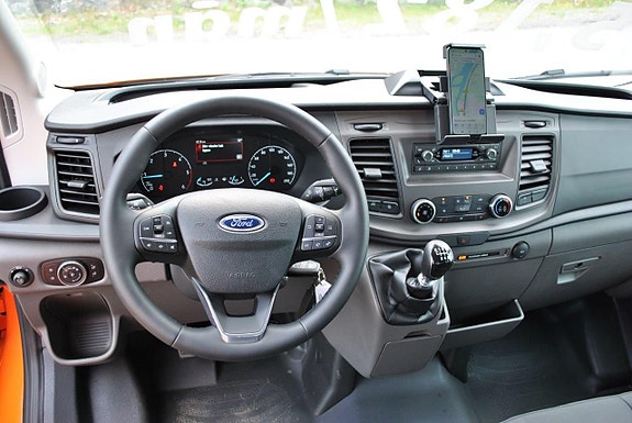 Ford Transit 6 of 17