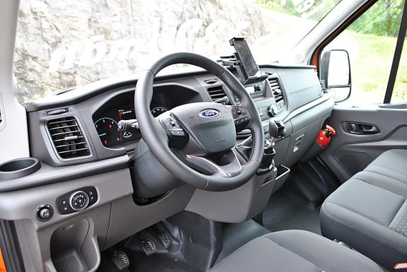 Ford Transit 5 of 5