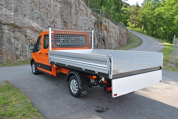 Ford Transit 10 of 17