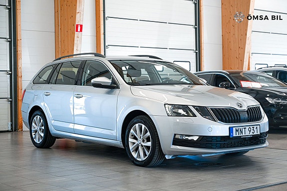 Skoda Octavia 3 of 5
