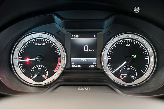 Skoda Octavia 12 of 15