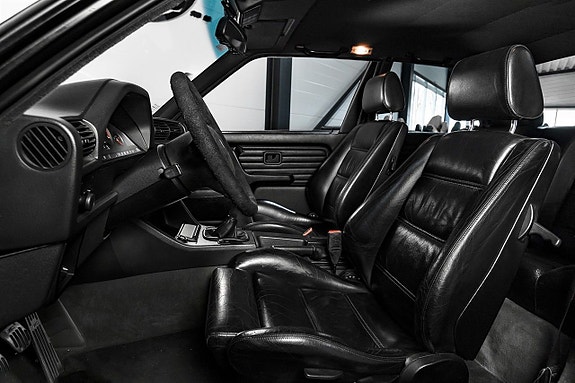 BMW M3 7 of 27