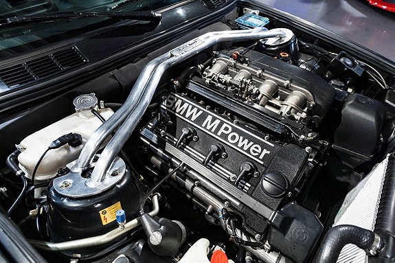 BMW M3 12 of 27