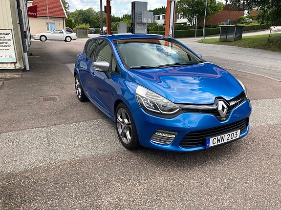 Renault Clio 2 of 5