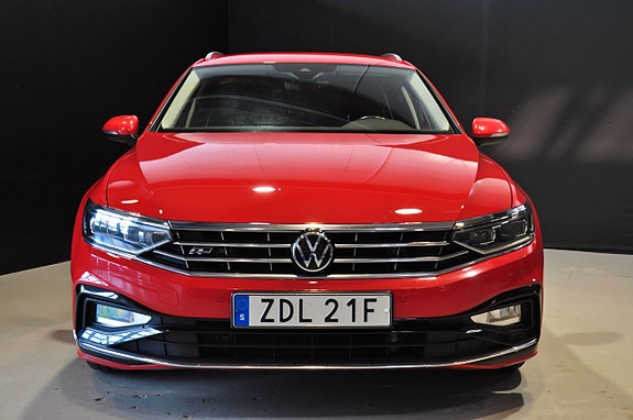 Volkswagen Passat 3 of 5