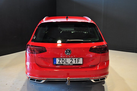 Volkswagen Passat 7 of 20