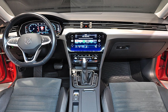 Volkswagen Passat 18 of 20