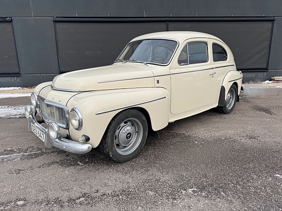 Volvo PV544