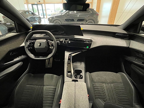 Peugeot 5008 9 of 23