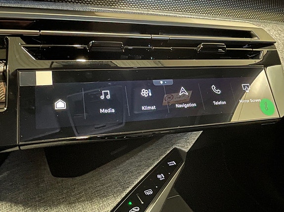 Peugeot 5008 16 of 23