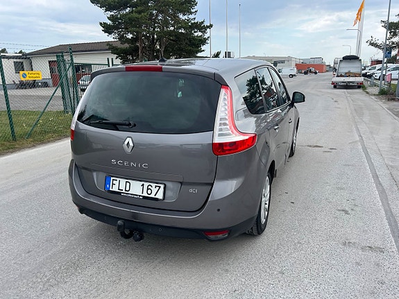 Renault Grand Scenic III 8 of 19