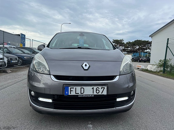 Renault Grand Scenic III 15 of 19