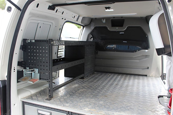 Volkswagen Caddy 22 of 22