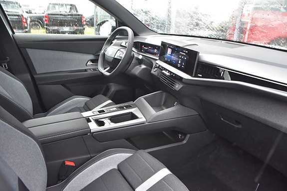 Opel Grandland 10 of 17