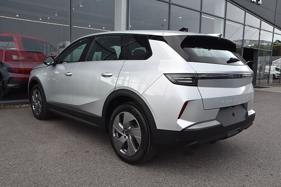 Opel Grandland 7 of 17