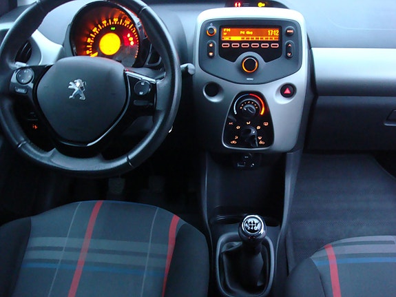 Peugeot 108 6 of 7