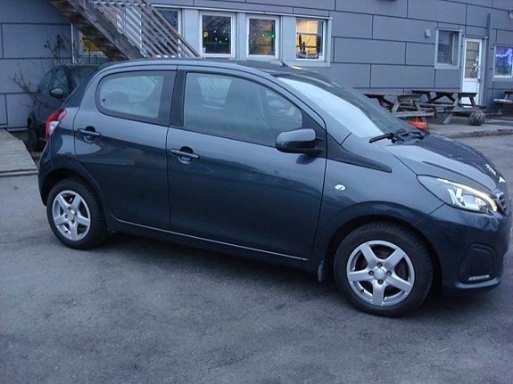 Peugeot 108 4 of 5