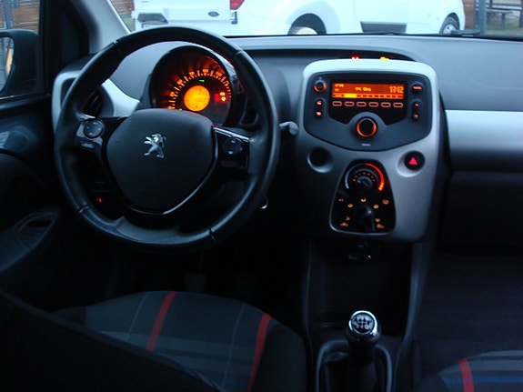 Peugeot 108 7 of 7