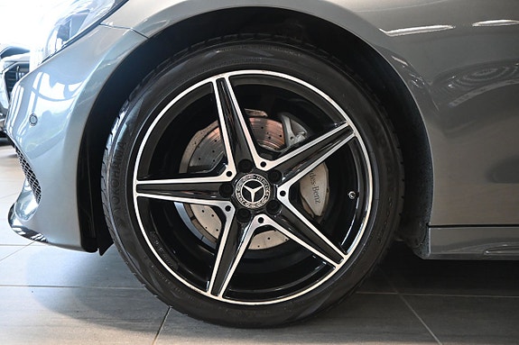 Mercedes-Benz C200 6 of 19