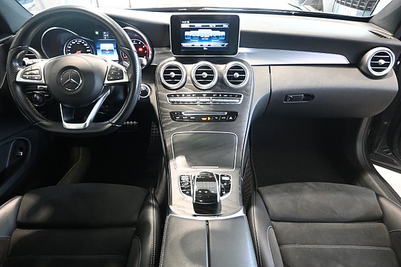 Mercedes-Benz C200 9 of 19