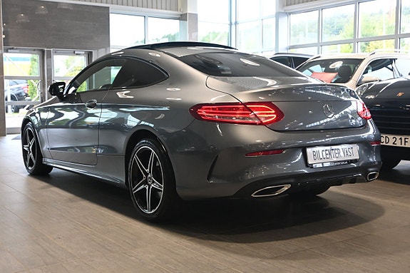 Mercedes-Benz C200 3 of 19