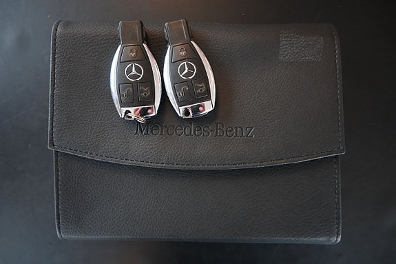 Mercedes-Benz C200 19 of 19