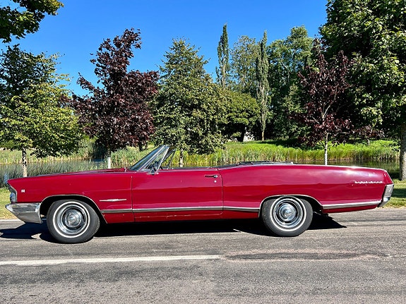Pontiac Parisienne 8 of 21