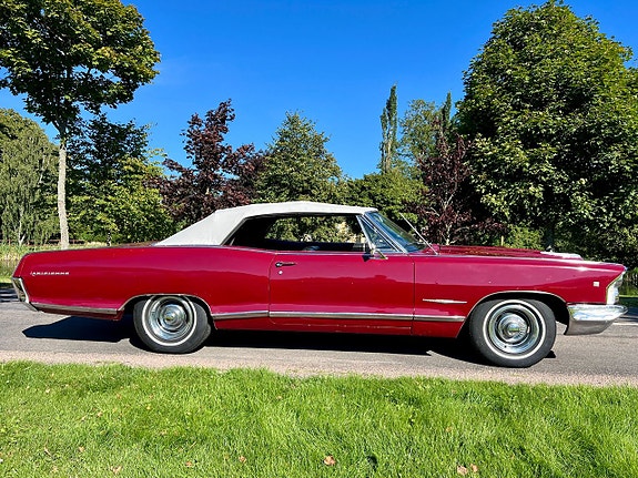 Pontiac Parisienne 4 of 21