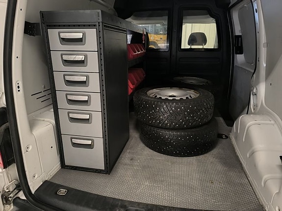 Volkswagen Caddy 8 of 10