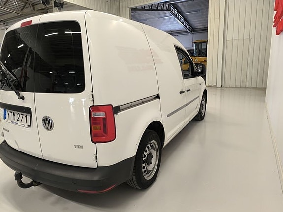 Volkswagen Caddy 4 of 5