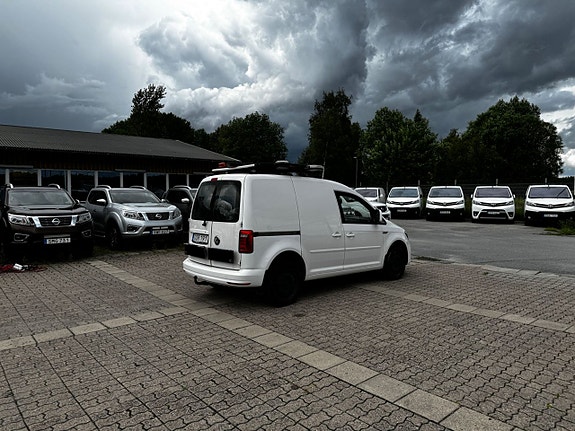 Volkswagen Caddy 8 of 19