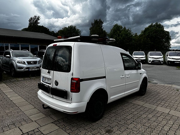 Volkswagen Caddy 4 of 5