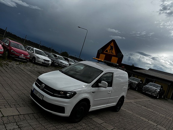 Volkswagen Caddy 19 of 19