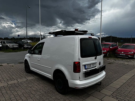 Volkswagen Caddy 2 of 5