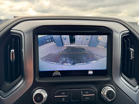 GMC Sierra 16 of 26