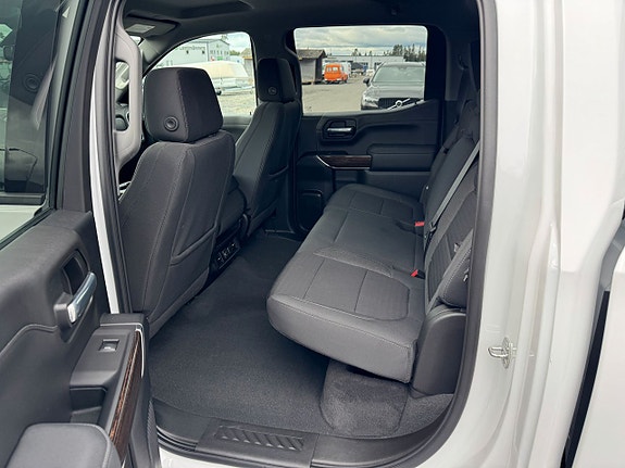 GMC Sierra 11 of 26