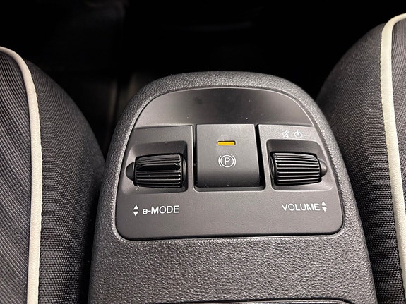 Fiat 500e 15 of 23